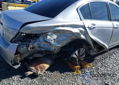 2008 Honda Accord 2.4 Ex-L из США, поврежденный, VIN 1HGCP26878A164788